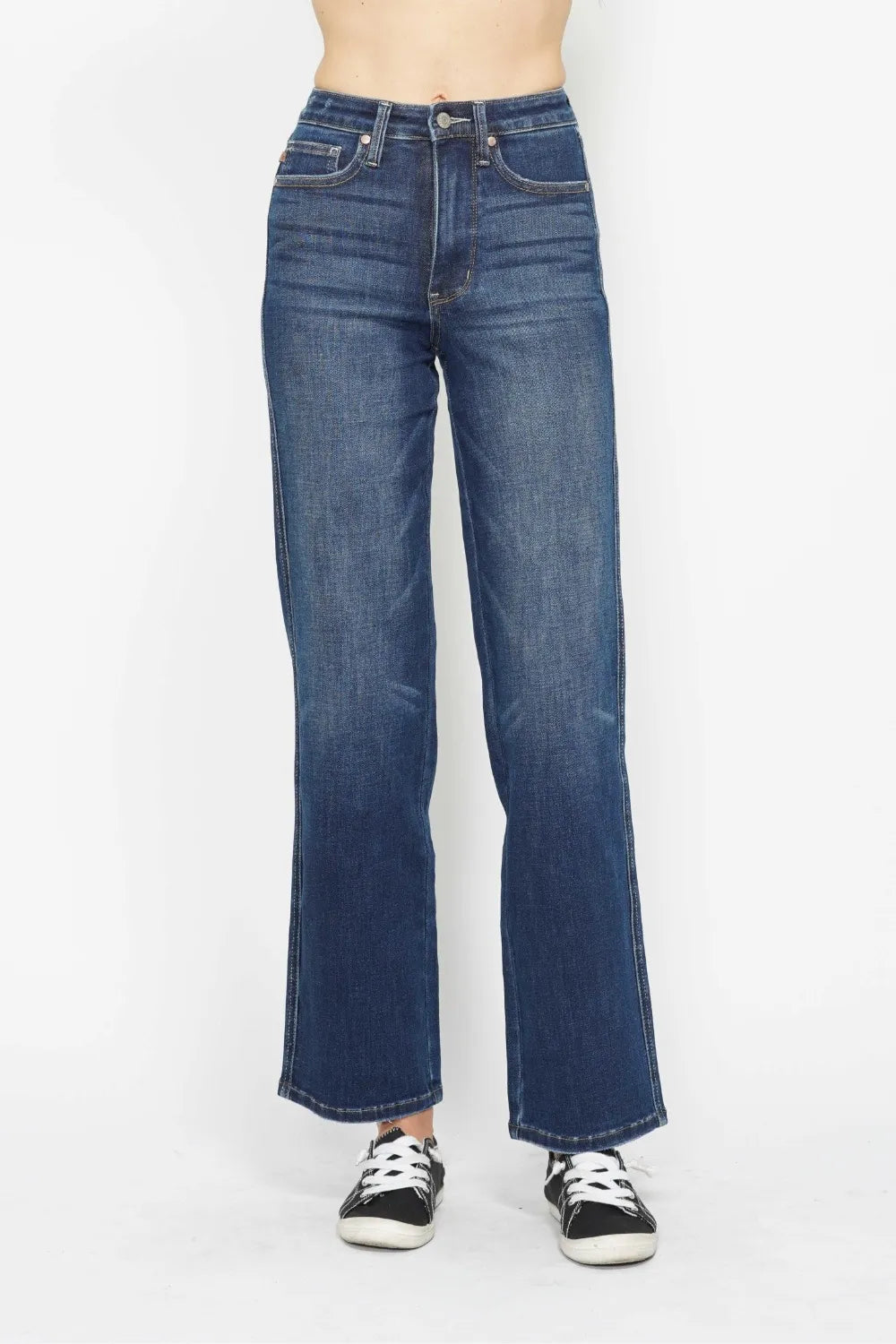 Rust & Reins Ranch Queen jeans — western fashion essentials